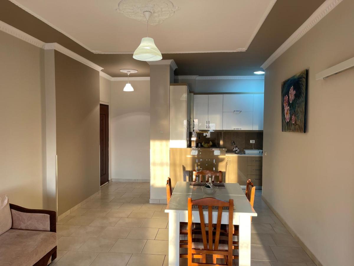 Wave Apartments Saranda ภายนอก รูปภาพ