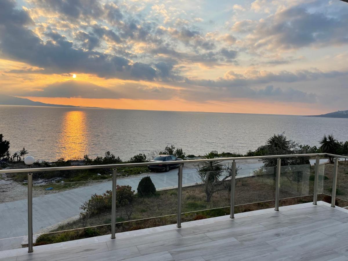 Wave Apartments Saranda ภายนอก รูปภาพ