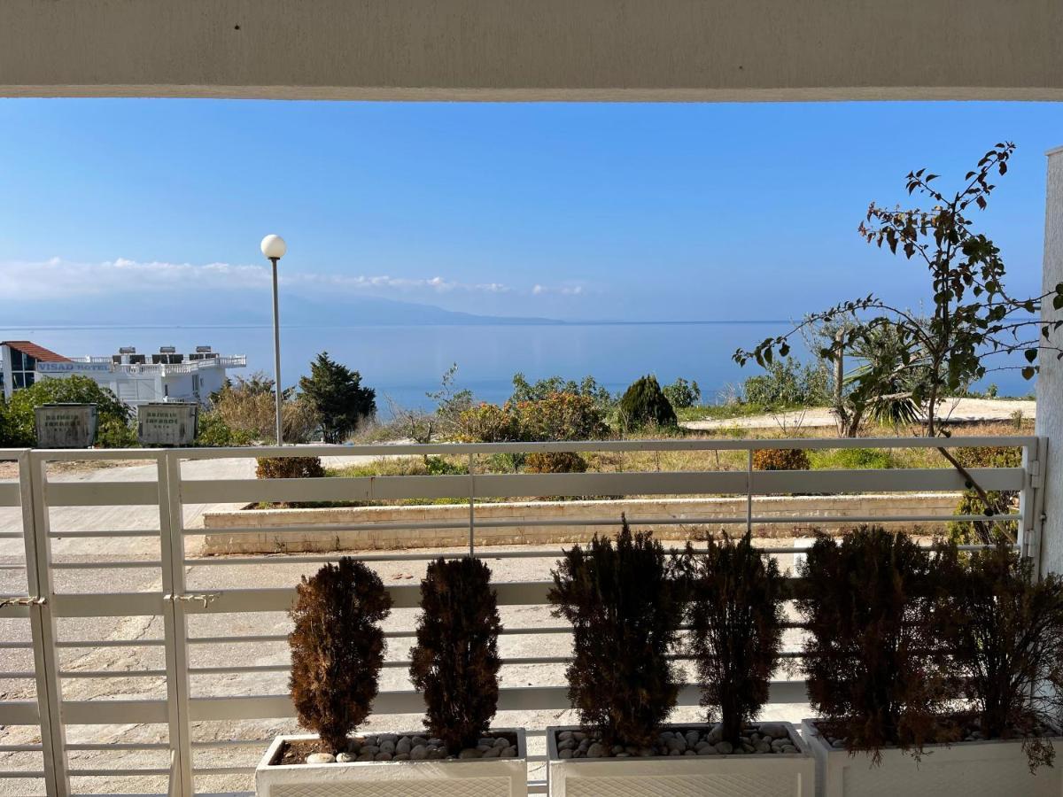 Wave Apartments Saranda ภายนอก รูปภาพ