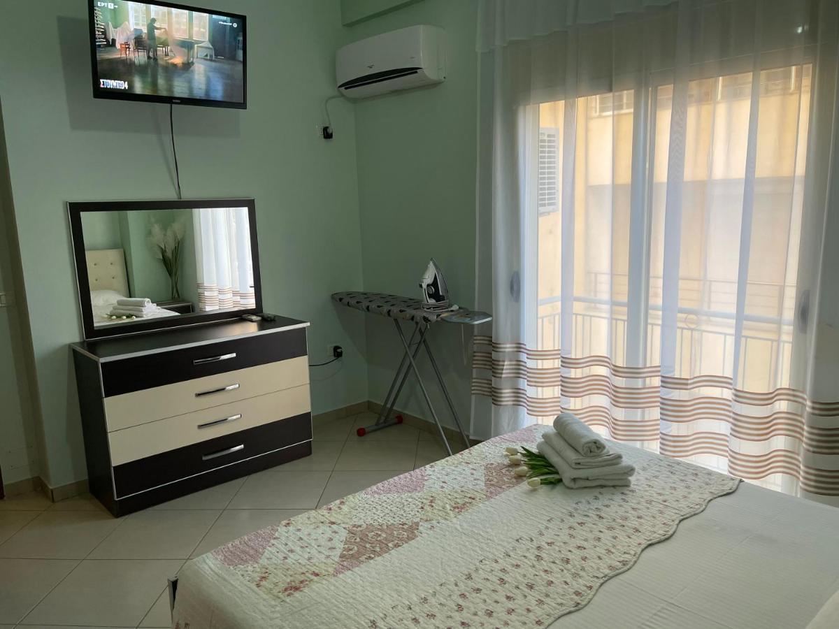 Wave Apartments Saranda ภายนอก รูปภาพ