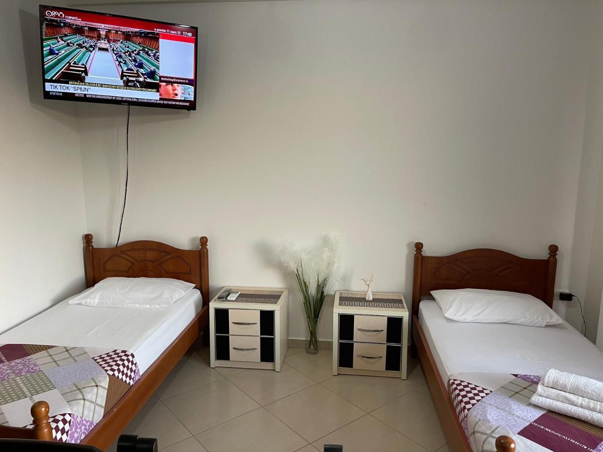 Wave Apartments Saranda ภายนอก รูปภาพ